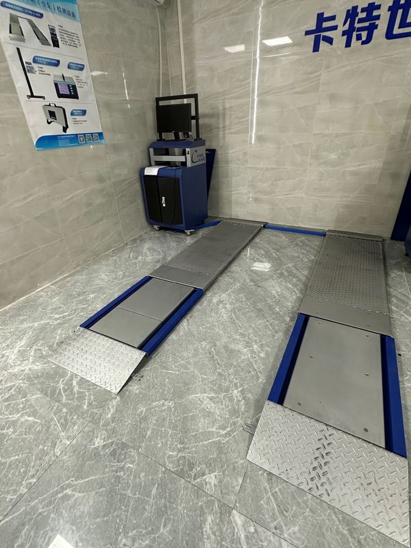 Peralatan inspeksi kendaraan Jalur Uji Mobil  uji gaya pengereman 4CTPB-3-4 Penguji rem pelat ultra datar