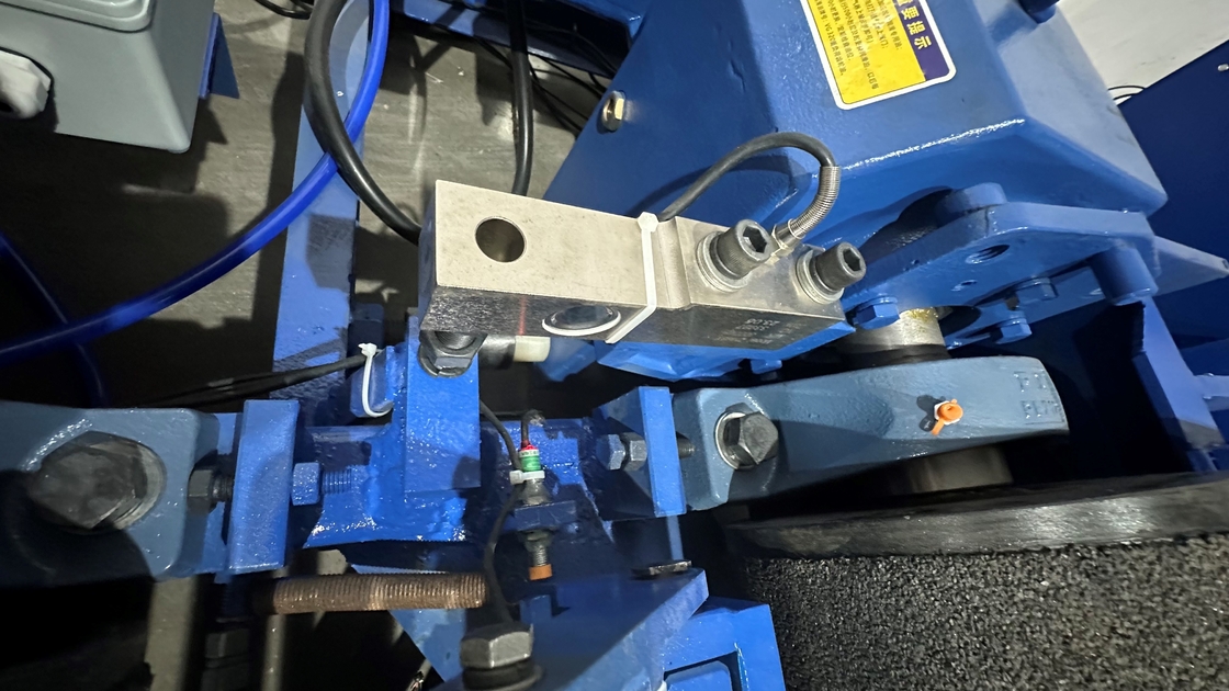 Roller Opposite Forces Type Roller Brake Tester Mobile Brake Tester dengan beban poros CTFZ-15B Fitting Kendaraan 15T