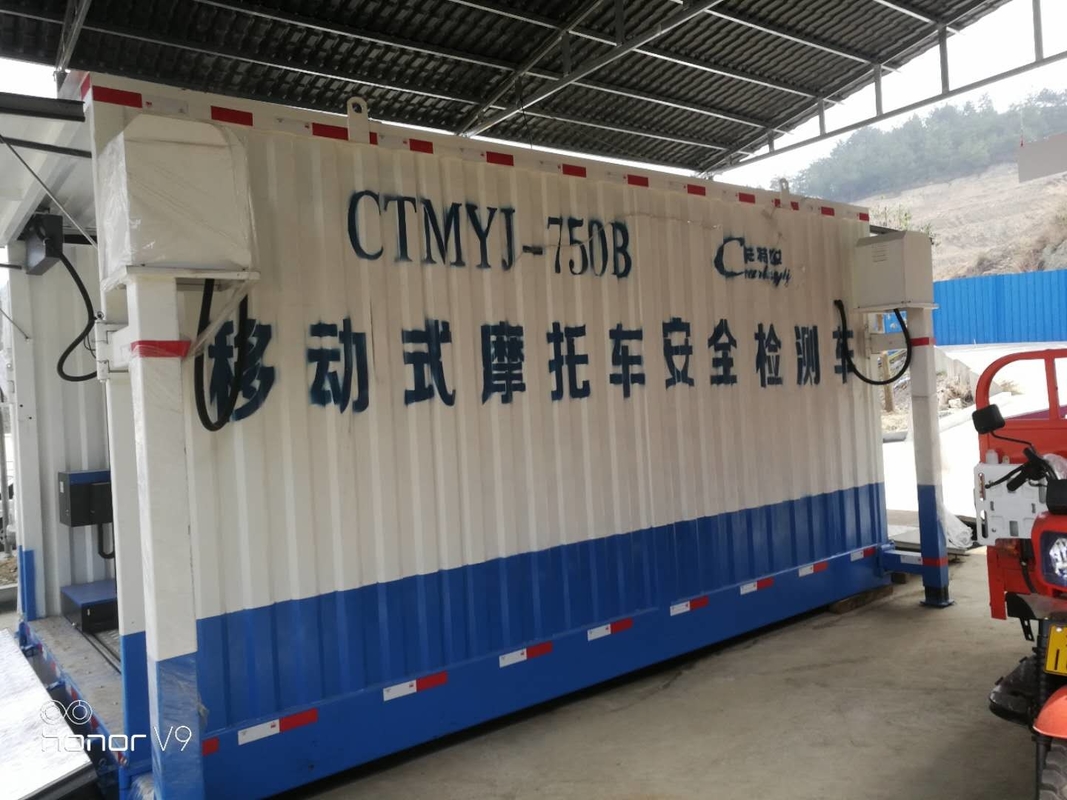 Posisi Kerja Jalur Uji Keamanan Kendaraan Bergerak 700kg Beban CTMYJ-750B Stasiun Uji Bergerak untuk Motor