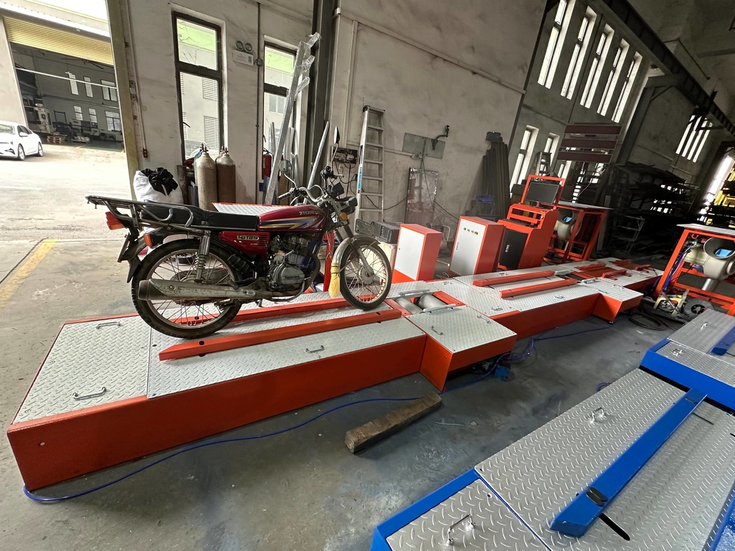 CTMT-300B Penguji Sepeda Motor Komprehensif Disesuaikan dengan tiga kipas pendingin 3000 watt yang dirancang khusus untuk beroperasi di bawah tanah