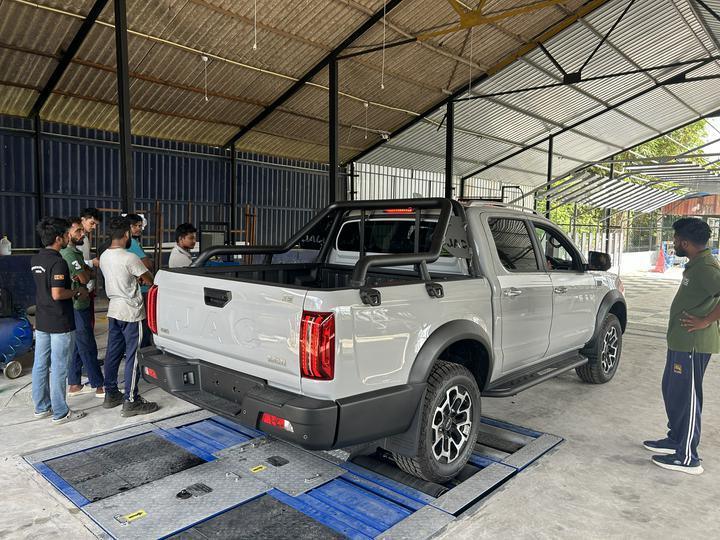 5-in-1 Roller Brake Tester dengan 4000kg Max Axle Load, Dual Plate Side Slip, dan Industrial Control Computer untuk Vehicle Test Line