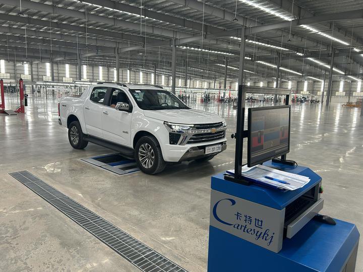 Merek Cartesy CTGT-3-3C Roller Trinity Vehicle Test Line Roller Brake Tester dengan Beban Gandar Pelat Tunggal Sisi Slip Tester untuk Kendaraan Ringan